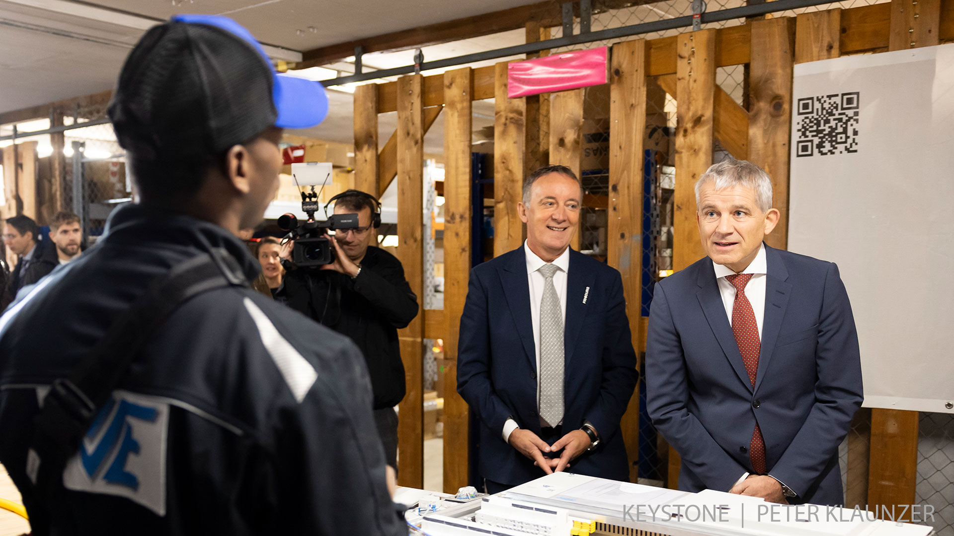 Le conseiller fédéral Beat Jans salue le succès du préapprentissage d’intégration 251028-voltis-f